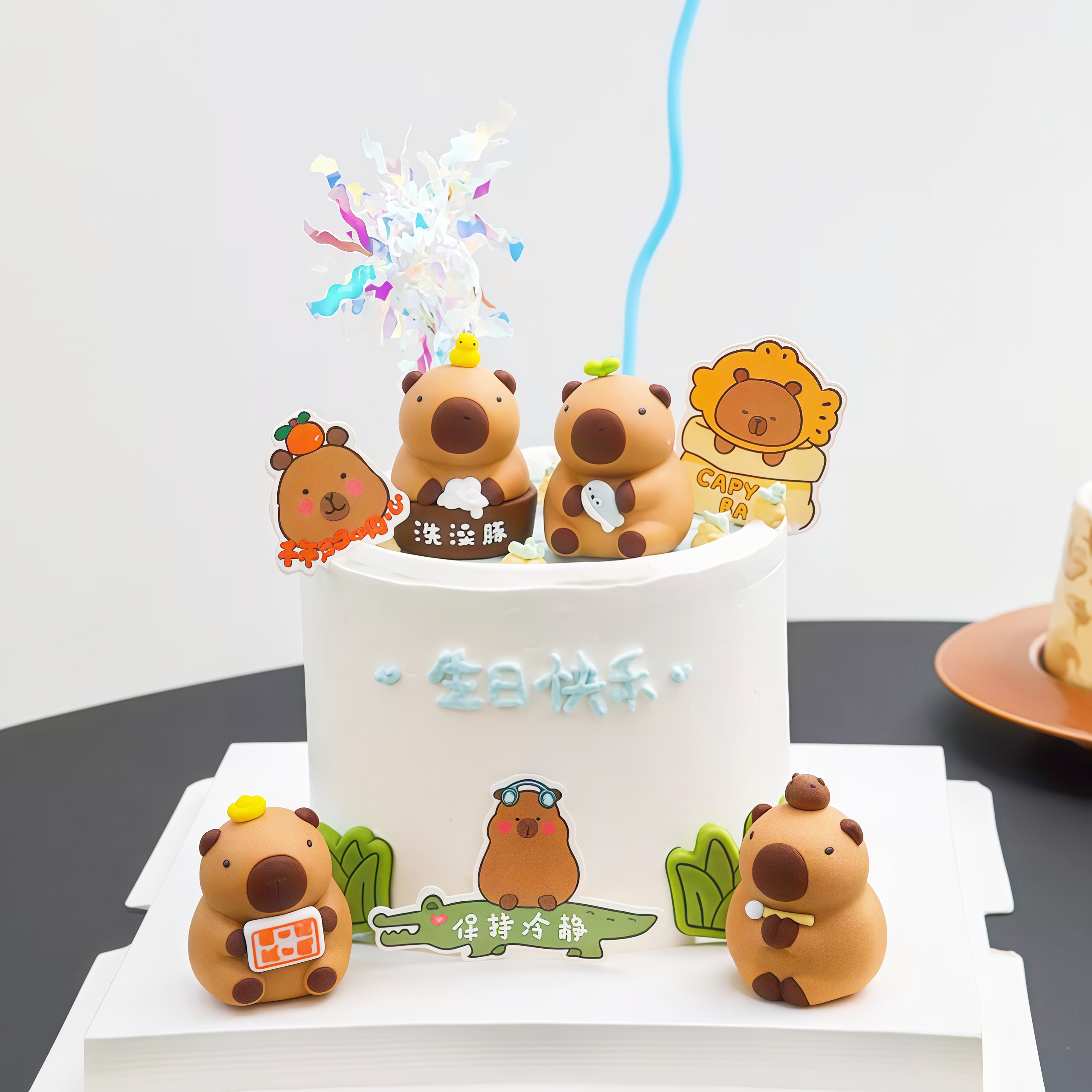 Capybara Birthdday Cake Topper - Home Improvement News recensione e prezzo